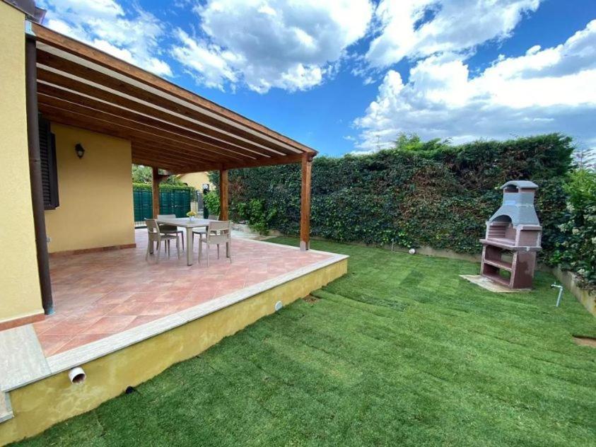Villa Indipendente Le Coccinelle Beach Mare Piscina A 250 Mt Dal Mare Con Servizio Di Piscina A 400 Mt 12 K Da Cefalu Campofelice Di Roccella Dış mekan fotoğraf